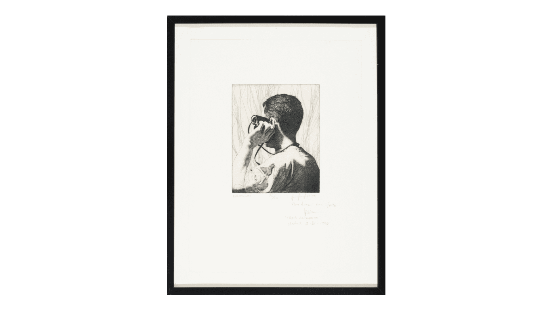binocular.